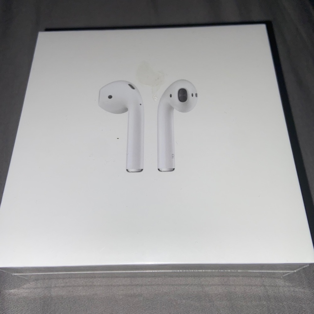 Apple AirPods